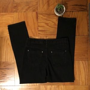 Bandolino High-Rise Slim Straight Black Denim Jean